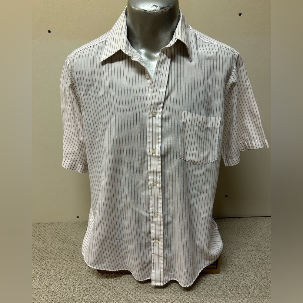 2/$20❤️- SHIRT | Men’s Henley shirt size 16.5 neck